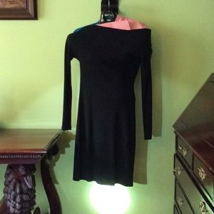 DKNY NWOT Boat Uneven Off Shoulder Neck Soft Stretchy